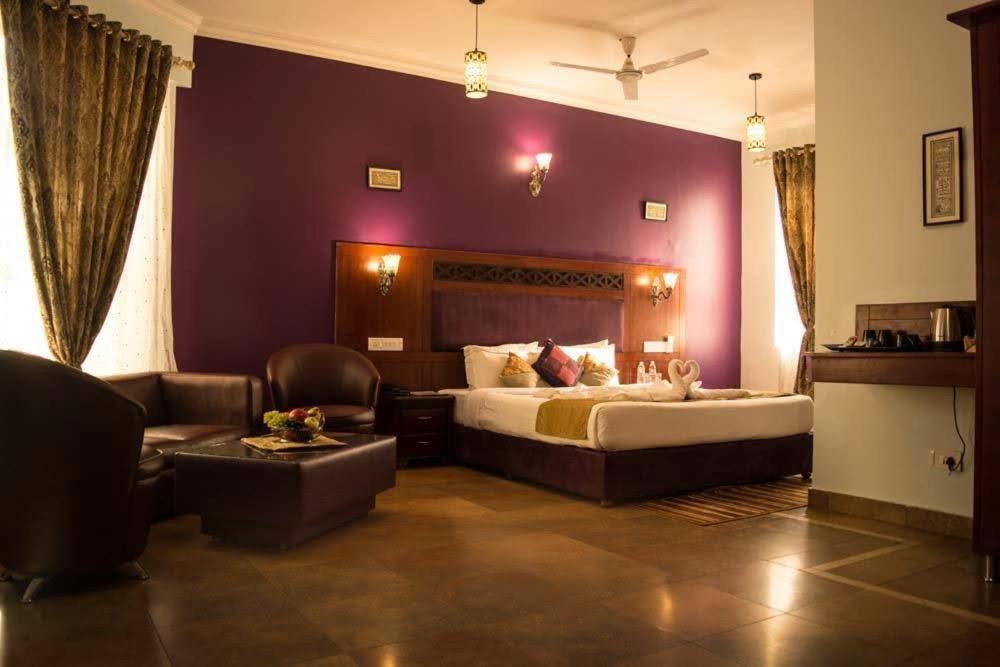 Hotel Wanders In Travel Company Madikeri Zewnętrze zdjęcie