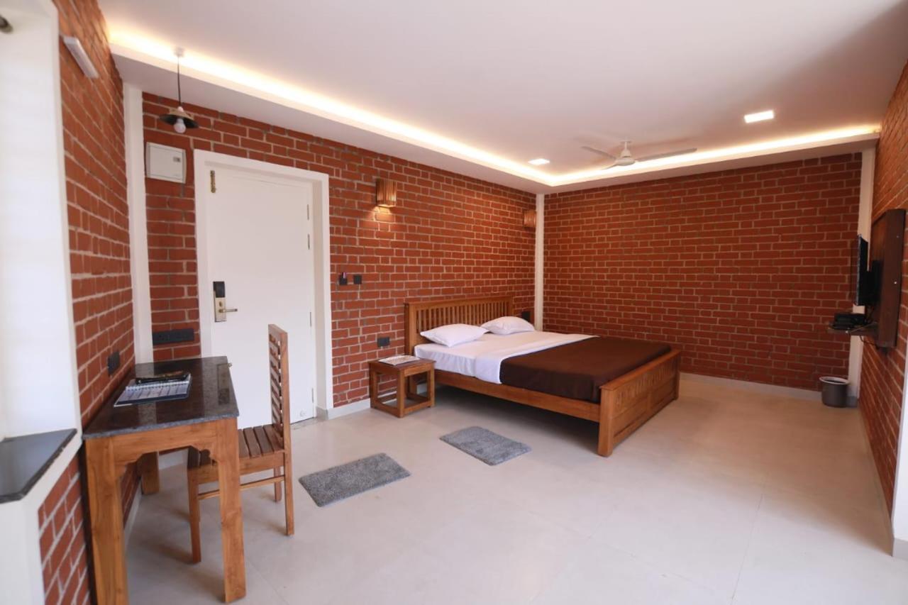 Hotel Wanders In Travel Company Madikeri Zewnętrze zdjęcie